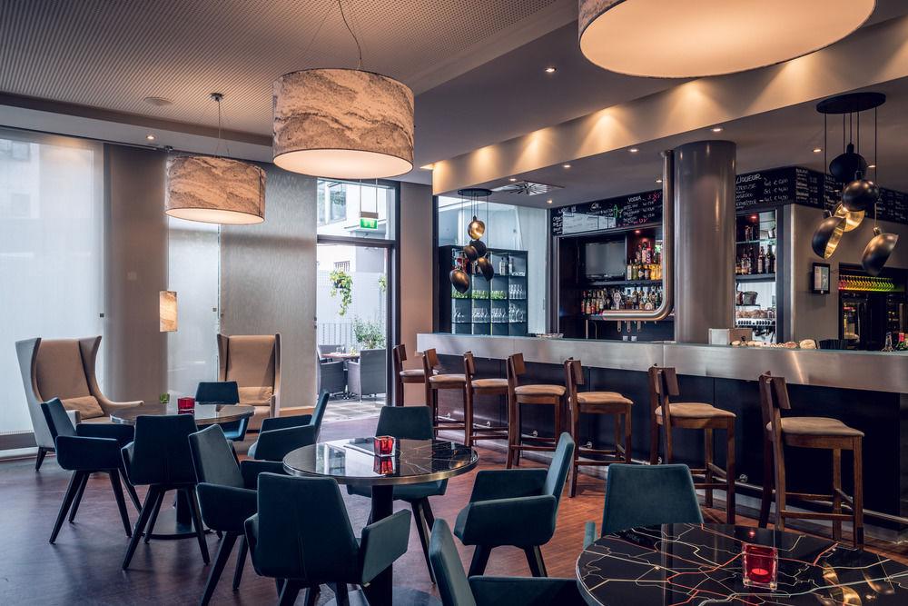 Courtyard By Marriott Munich City Center Exterior foto
