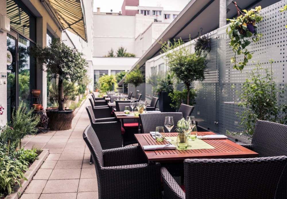 Courtyard By Marriott Munich City Center Exterior foto