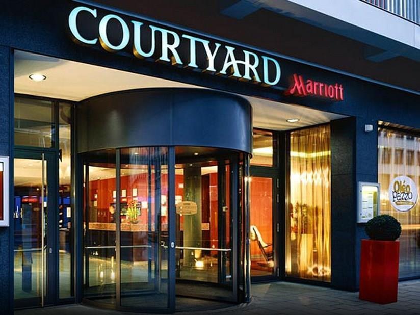 Courtyard By Marriott Munich City Center Exterior foto